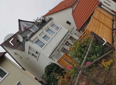 Einfamilienhaus in Halbhöhenlage mit 5 Zimmern in Stuttgart-Hedelfingen