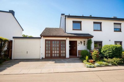 Einfamilienhaus mit Garage in Erichshof