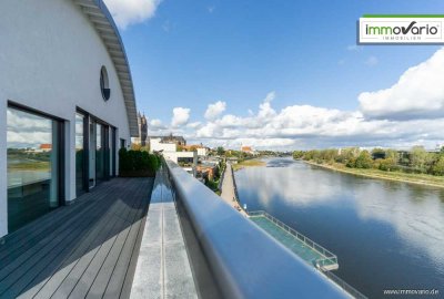 Exklusive Penthousewohnung auf 2 Ebenen mit Blick auf die Elbe, Fußbodenheizung und großer Terrasse!