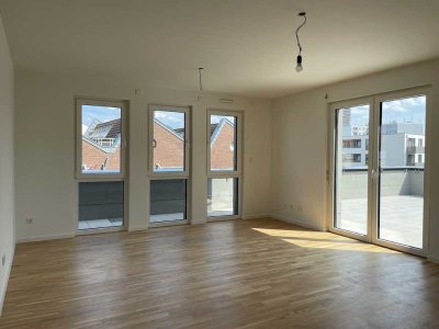 Lichtdurchflutete Penthousewohnung mit Dachterrasse und offenem Grundriss in ruhiger Lage von K