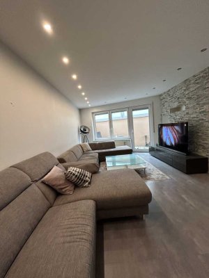 *Erstbezug*Helle 2-Zimmer Wohnung mit großzügigem Wohn-Essbereich & Terrasse – renoviert bei Einzug!