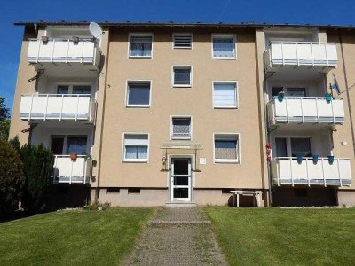 frisch sanierte, ideal geschnittene 3-Zimmer-Wohnung mit Balkon