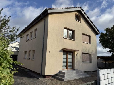 Gepflegtes Zweifamilienhaus für die Großfamilie oder als Kapitalanlage