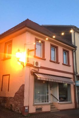 Vielseitiges Haus m. 3 Einheiten: Wohnen, Arbeiten und Vermieten unter einem Dach – provisionsfrei!