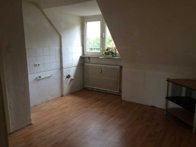 Gelsenkirchen-Bulmke: DG-Wohnung mit Rendite und Ausbaupotenzial