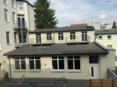 Haushälfte, frisch renoviert, mitten in Sudenburg!