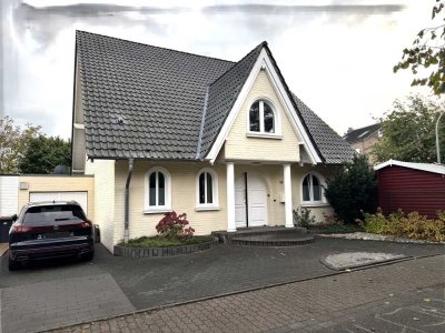 Charmantes Einfamilienhaus mit großzügigem Raumangebot und idyllischem Garten