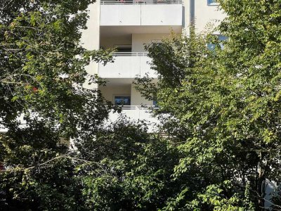 Bahnhofsnahe, ruhige 4-Zimmer-Wohnung
