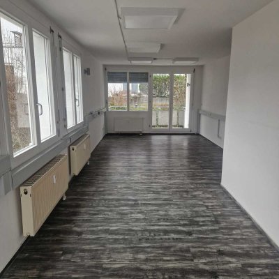 Helle 2-Zimmer-Wohnung mit 2 Balkonen im 2. OG in Geislingen