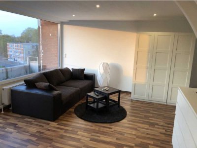 Dachgeschosswohnung in Braunschweig - Kernsanierte, möblierte 1,5 Zimmer Wohnung mit Balkon