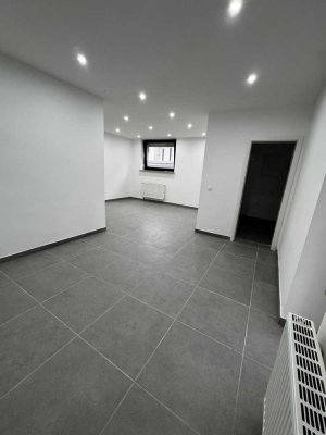 3 Zimmerwohnung im Erdgeschoss in Wallstadt mit Gartenanteil