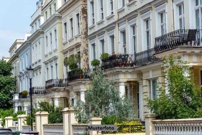 Mehrfamilienhaus mit historischem Flair