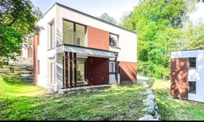 Ruhiges &amp; attraktives Wohnen für Familien inkl. Garten, Terrasse, 2 Stellplätze für 469.000 €!
