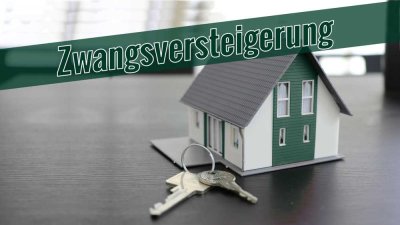 ------Zwangsversteigerung-------
Einfamilienhaus mit angrenzenden Gewerbeflächen