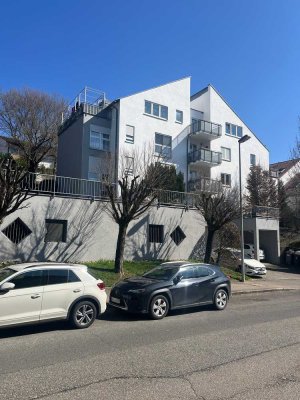 Esslingen, moderne & sehr gepflegte 2 Zimmerwohnung mit Balkon + EBK + TG