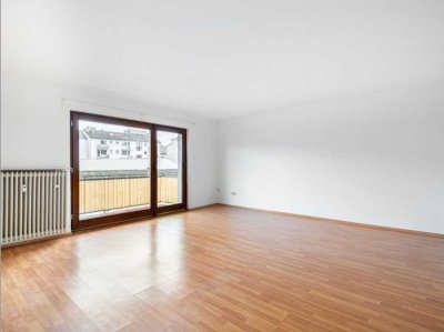 Helle 2-Zimmer-Wohnung mit großem Wohnzimmer & Balkon im Ostend