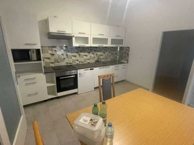 Moderne 2-Zimmer-Wohnung mit Balkon im 1. OG in Schwerin-Altstadt