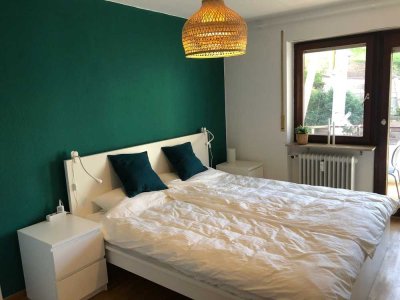 Zentrale, vollmöblierte 2 ZKB-Wohnung in Freiburg im Breisgau