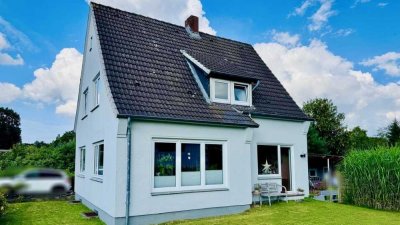 Charmantes Einfamilienhaus mit großem Garten in Schleswig