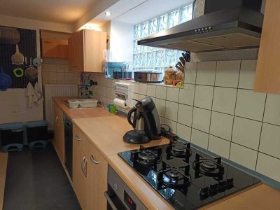 Ruhig gelegen - Einfamilienhaus mit Nebengebäuden und Garten