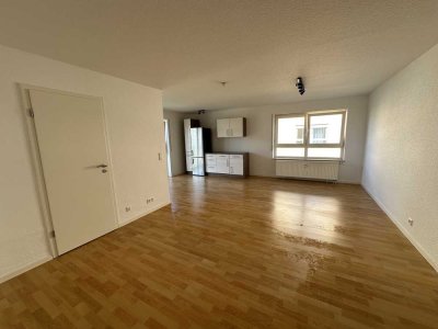 Praktische 1-Zimmer-Wohnung mit EBK in Bad Friedrichshall (Plattenwald)