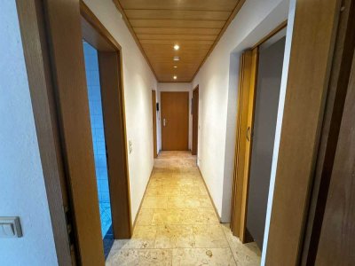 Helle 3-Zimmer Wohnung im EG in Heroldsberg