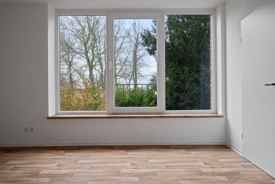 Sofort bezugsfertig: Großzügige 2 Raumwohnung am Wall in Greifswalder Innenstadt