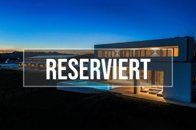 !!! RESERVIERT !!! LUXUSVILLA MIT EXKLUSIVEM PFERDESTALL AUF IDYLLISCHEN 27.760 M. GRUNDSTÜCK, MIT HOCHMODERNER PHOTOVOLTAIKANLAGE (324 KWP)