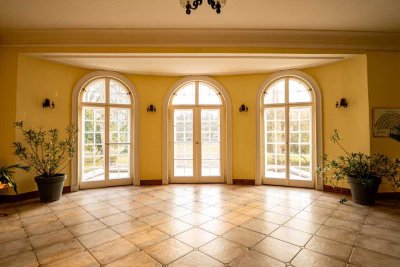 Zeitloses Schlossensemble mit Charme & Historie