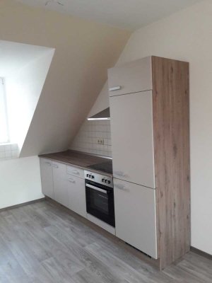 Schöne, geräumige Einzimmerwohnung in Regensburg