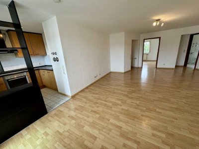 „Top-Lage“ – 2‑Zimmer‑Wohnung beim Wasserturm in Waiblingen inklusive TG-Stellplatz