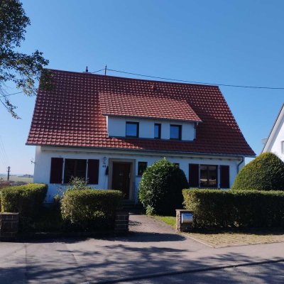 7,5-Raum-Einfamilienhaus in Schopfloch, mit genialer unverbaubarer Aussicht