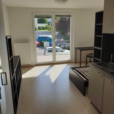 #0.15# Schönes vollmöbliertes Apartment mit Balkon. Frei ab Oktober.