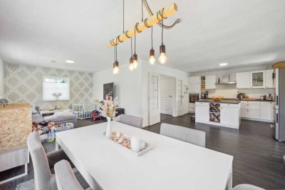 ++Familientraum auf großem Grundstück: Freistehendes Haus in idyllischer Umgebung  direkt beziehbar+