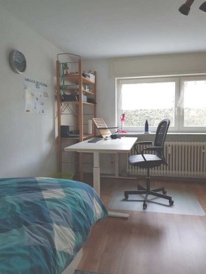 7357 - Studenten aufgepasst: Möblierte 1-Zimmerwohnung mit EBK und Gartenmitbenutzung!