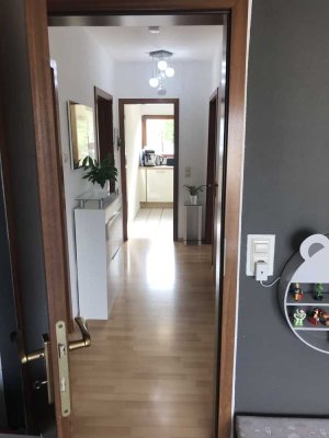 Helle, sonnige 3,5 Zimmer Wohnung in 2-Fam. Haus Echterdingen