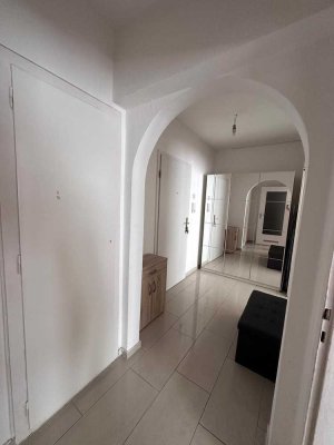 Schöne und helle 40qm Zimmerwohnung Zentrumsnah