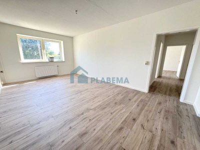 4- Zimmer- Erdgeschosswohnung mit neuer Einbauküche, aktuell in Renovierung