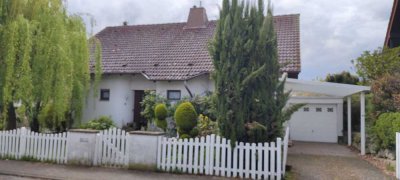 Einfamilienhaus mit Garage, Carport und Gartenhaus in Grünstadt
