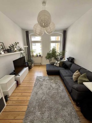 Sanierte Wohnung mit zwei Zimmern und Einbauküche in Mannheim