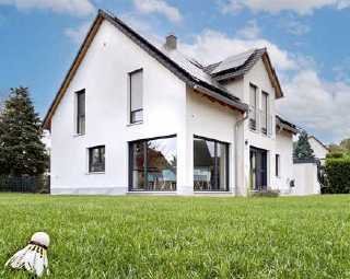 Ökologisch und werterhaltend Bauen mit Lechner Massivhaus