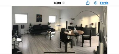 Neuwertiges Haus mit fünf Zimmern und EBK in Ingelheim am Rhein