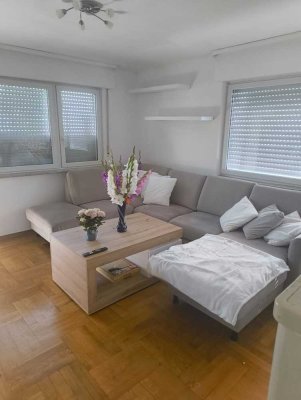 Gepflegte 3-Zimmer-Wohnung im 1. OG mit Balkon in Metzingen