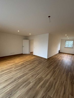 Saniertes Reihenmittelhaus mit Garage in Bad Aibling