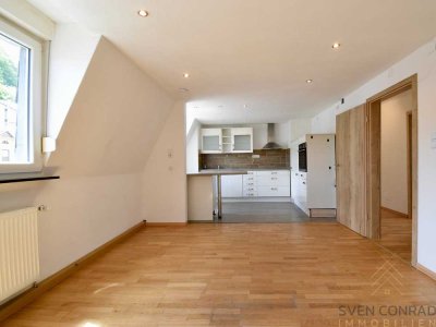 Zentrale Lage! Schöne 3ZKB-Wohnung mit EBK in Idar!