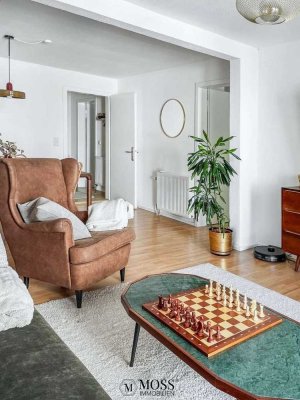 Renovierte und helle 3,5-Zimmer-Erdgeschosswohnung mit großer Terrasse und Garage in ruhiger Lage