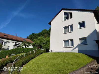 Wohnen mit unverbauter Aussicht am Ortsrand von Geislingen und Anschluss an Naturwander- und Radweg!