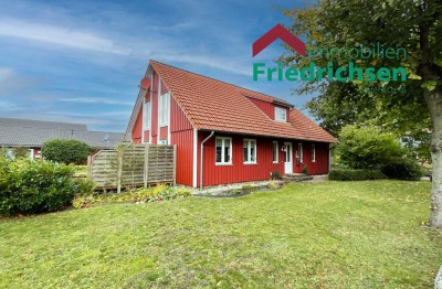 Hyggeliges Holzhaus mit 5 Zimmern und Garten