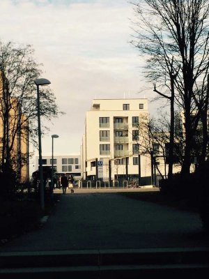 Exklusive, neuwertige 4-Raum-Wohnung mit gehobener Innenausstattung mit Balkon in Stuttgart
