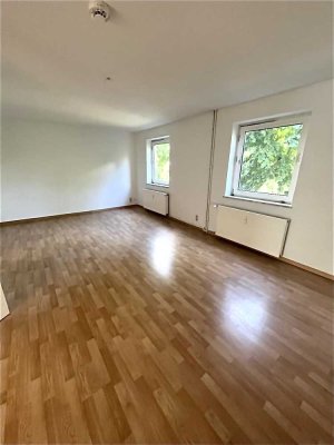 Helle 2-Zimmer-Wohnung mit modernem Bad in Salzgitter-Thiede